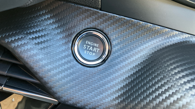 Peugeot 208 1.2 PureTech 100 Allure 5dr Petrol Hatchback